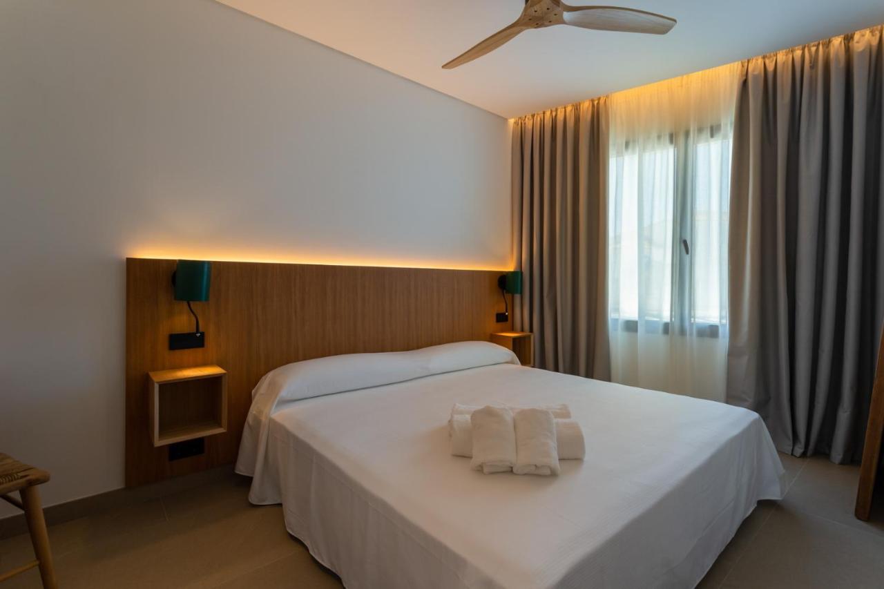 Hotel Apartamentos Hamus Conil De La Frontera Εξωτερικό φωτογραφία